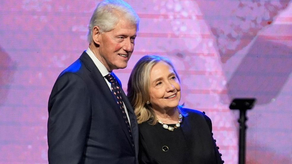 Clintons face contempt threat over Epstein testimony
