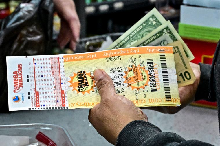 Georgia resident wins $980 million Mega Millions jackpot