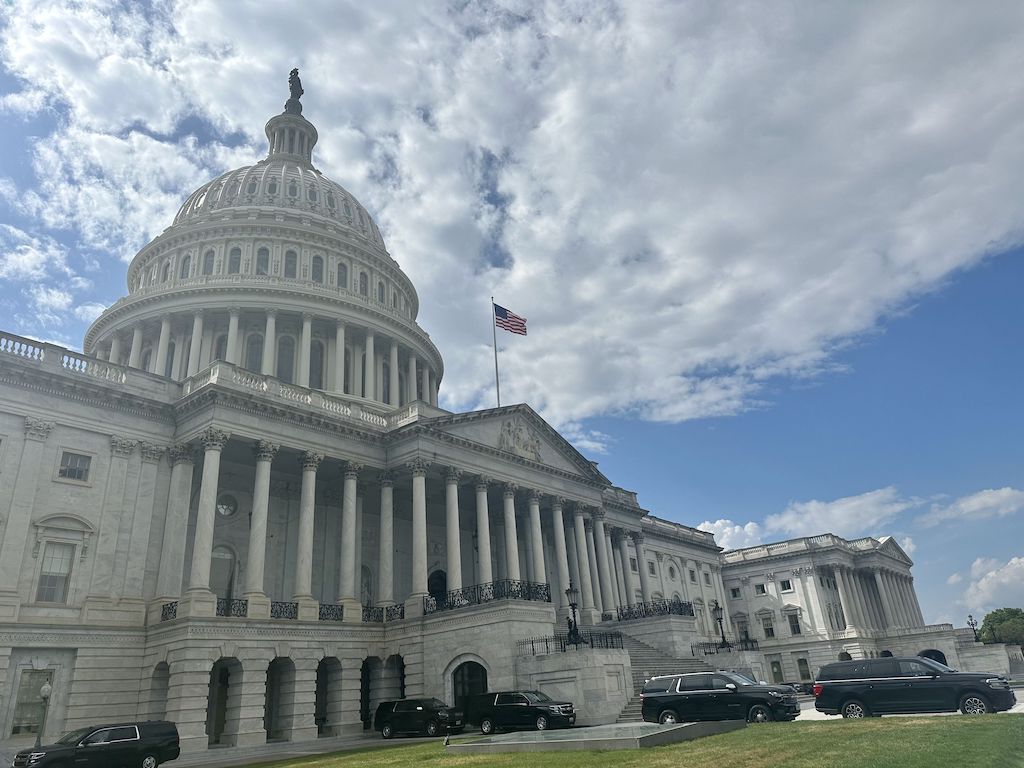 House Republicans propose adding citizenship question to upcoming census
