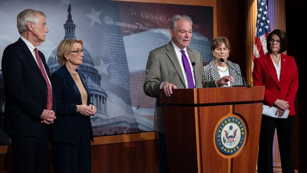 Senate Democrats break ranks to end government shutdown
