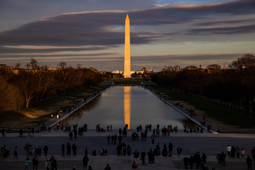 Trump plans renovation of Lincoln Memorial Reflecting Pool