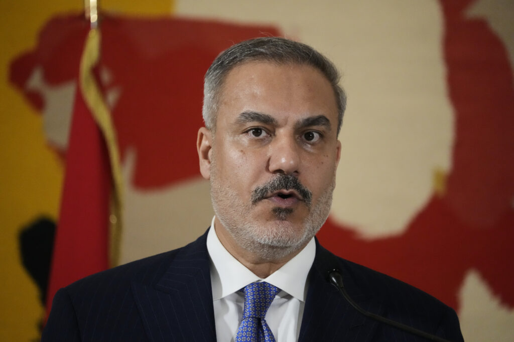 Turkish Foreign Minister Warns of Risks to Gaza Ceasefire Stability