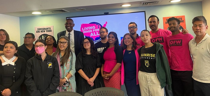 Leftist coalition advocates for significant minimum wage increase ahead of 2026 elections