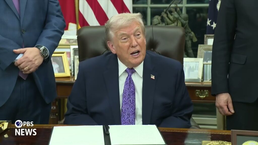 Trump criticizes Indiana GOP leader over congressional map rejection